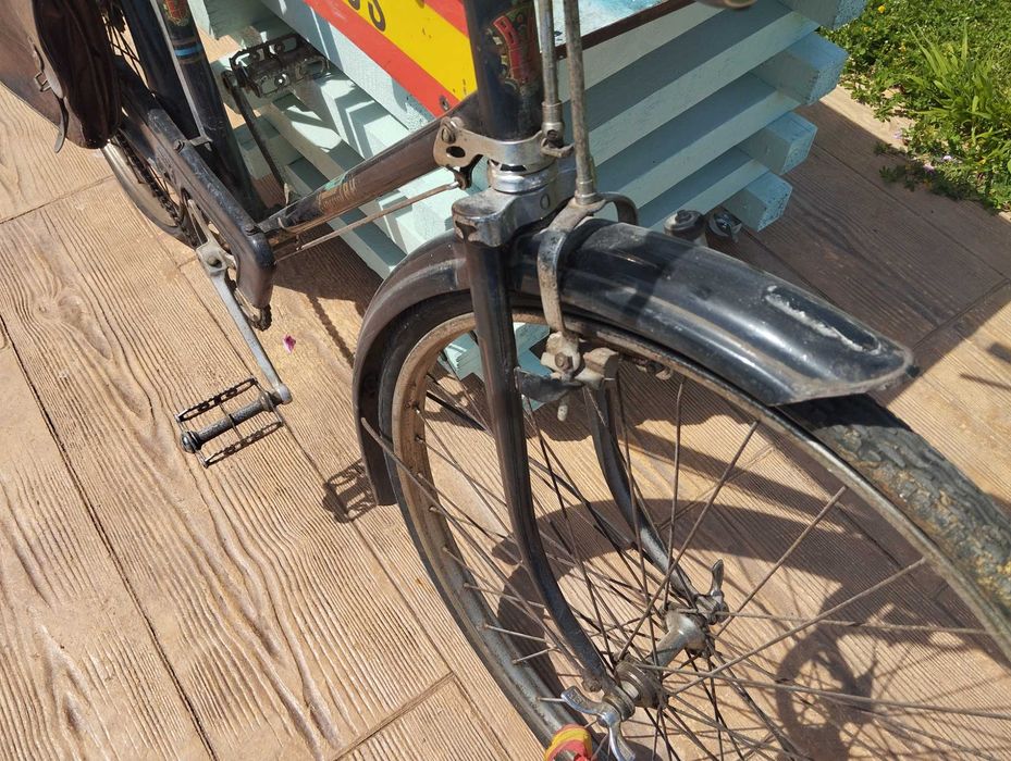 Bicicleta antiga de Correos
