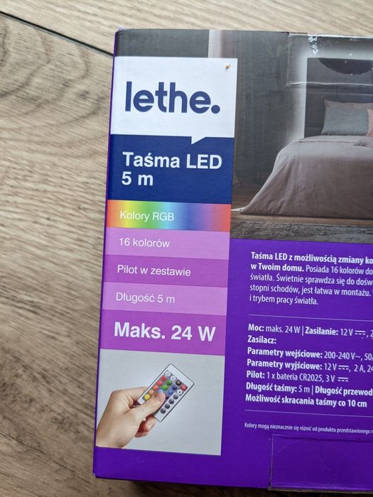 Taśma LED RGB 5m kolorowa samoprzylepna 16 kolorów różne tryby NOWA