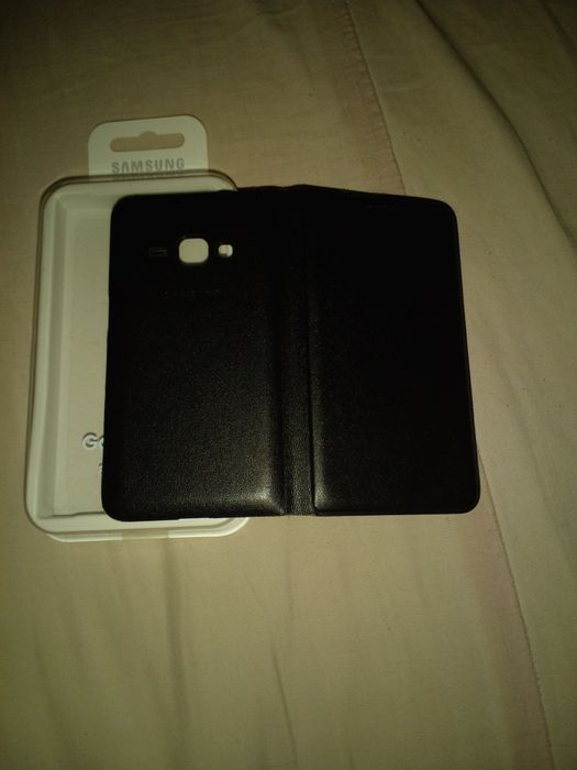 Кожанный чехол(книжка)