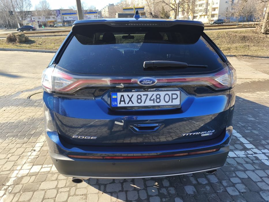 Продам Ford edge