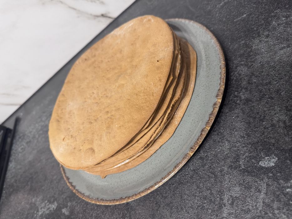 Медові коржі медовик коржі