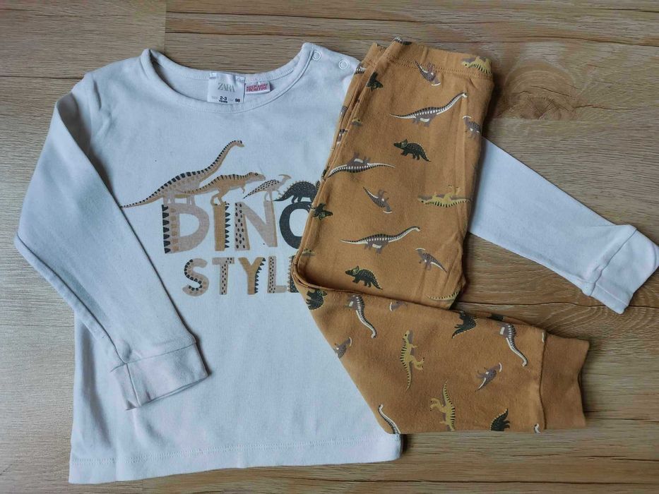 Piżamka dla chłopca – dinozaury - ZARA - rozmiar: 98