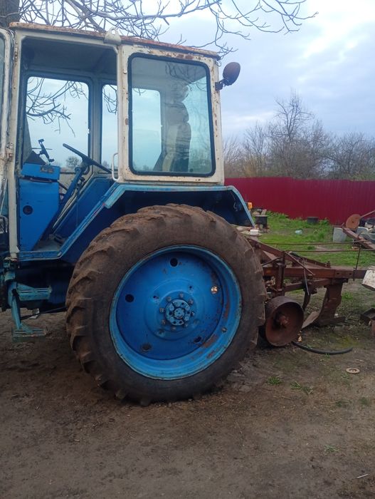 Продам ЮМЗ 6 на повному ходу