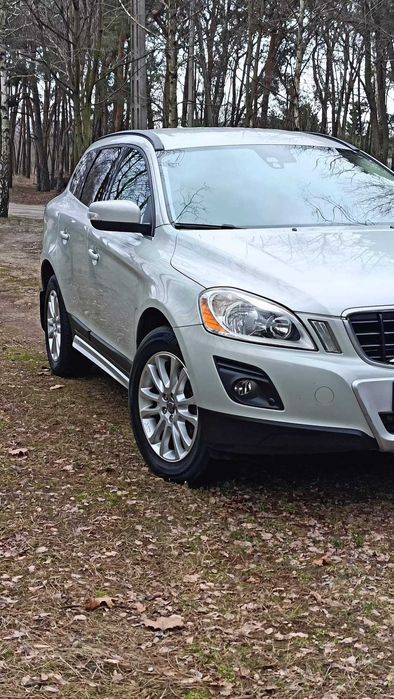 VOLVO XC60 2.4 D5
