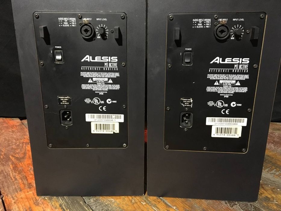 Активные студийные мониторы ALESIS M1 ACTIVE MK2 с улучшеными БП Торг