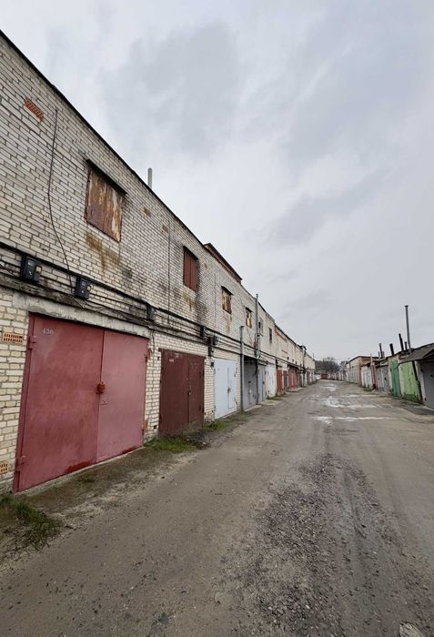 Двоповерховий гараж в ГК Зарічне