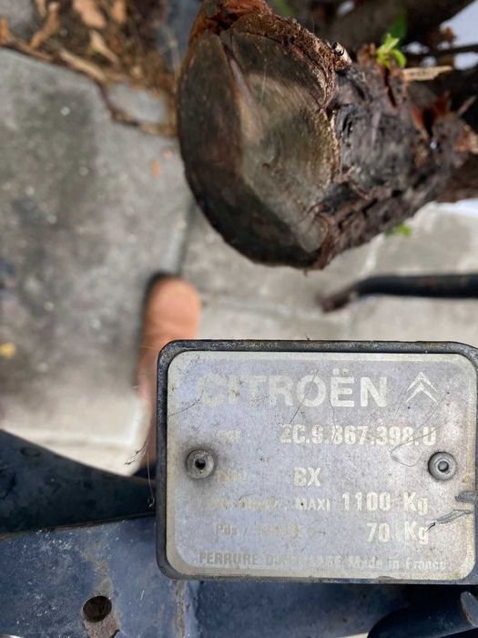 Engate e estrutura de Reboque Citroen