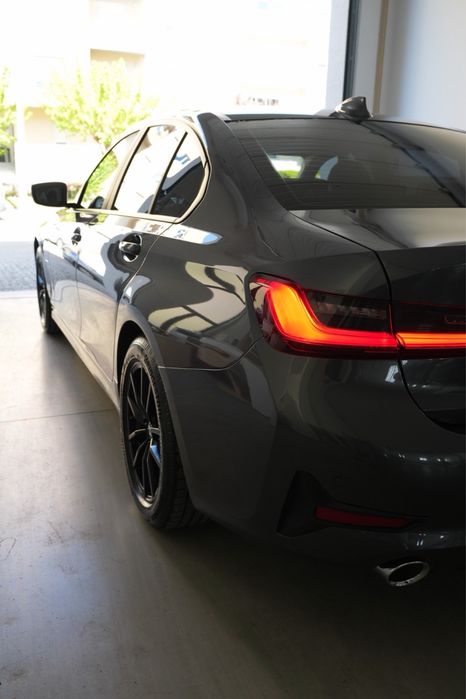 BMW 330e como novo