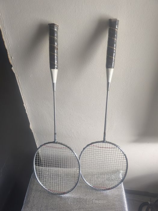 Raquetes tenis e badminton antigas