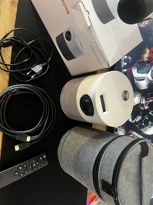 Touyinger T9W full HD