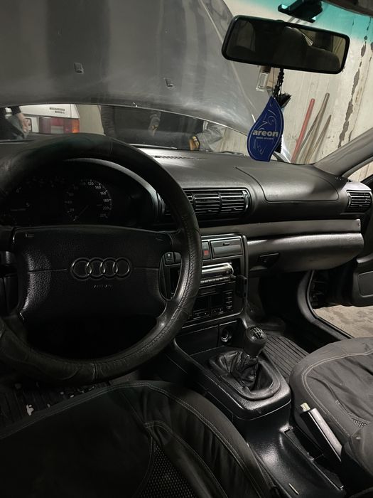 Aydi a4 b5  1996