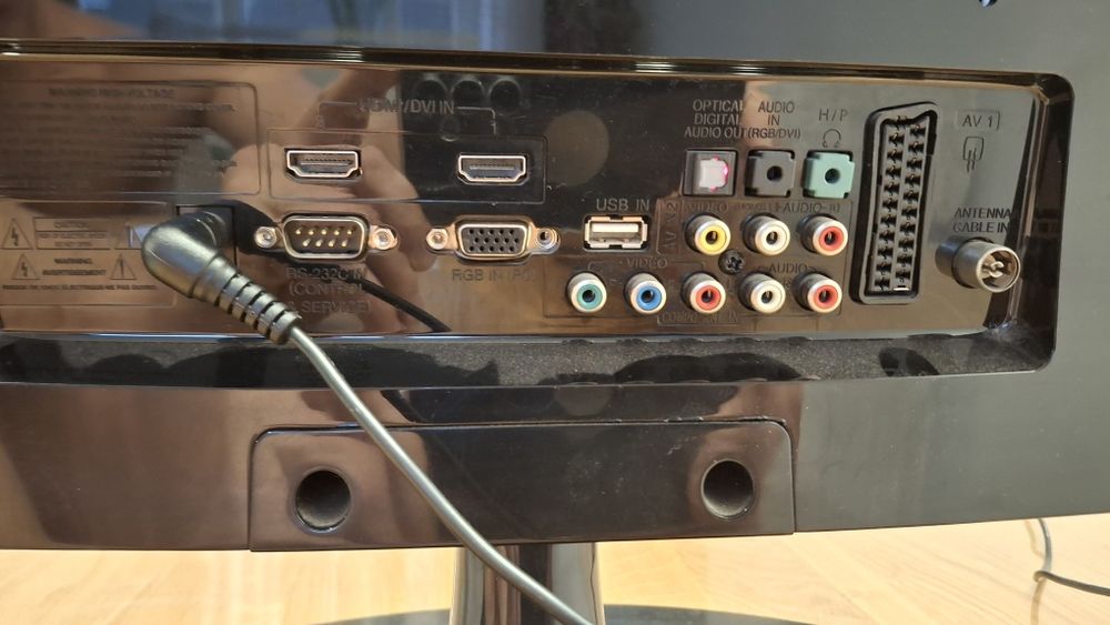 Монітор LG  M2780D-PZ