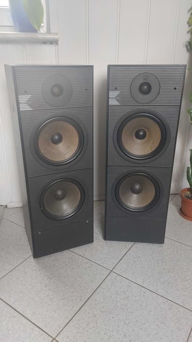 Kolumny podłogowe KEF K160