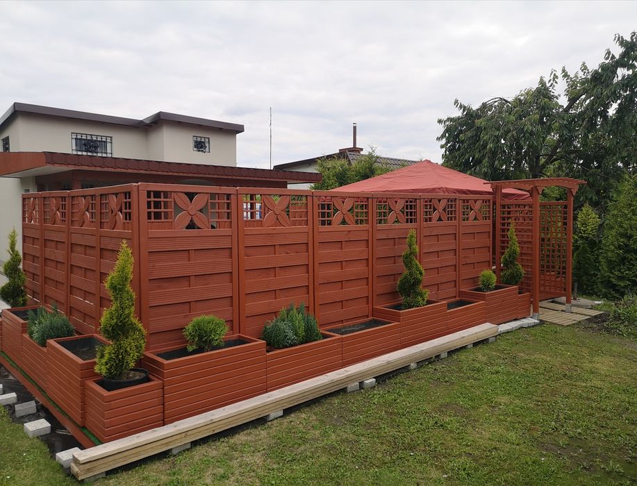 Wykończenie wyposażenie tarasów balkonów