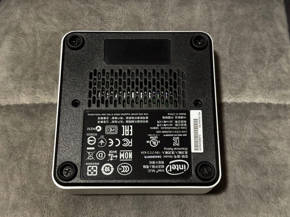 ПК Intel NUC D54250WYK USFF i5-4250U 8GB DDR3 128GB SSD