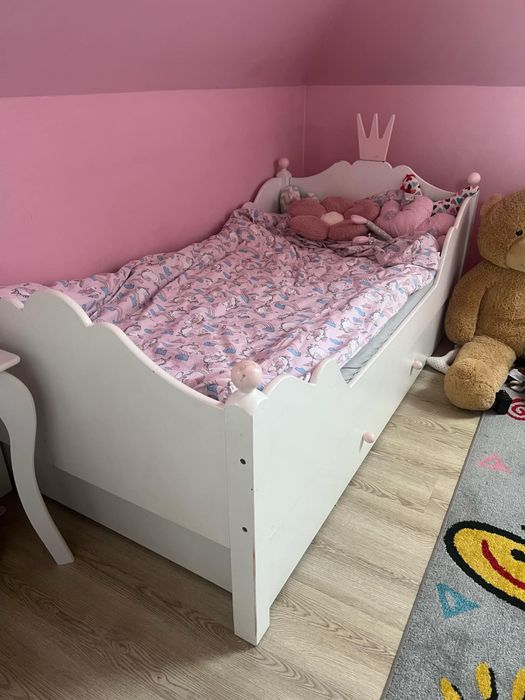 Lóżko dla dziweczynki