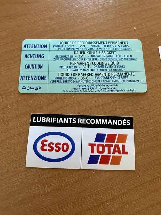 Autocolantes do Cofre do motor Peugeot 106 Xsi e Rallye