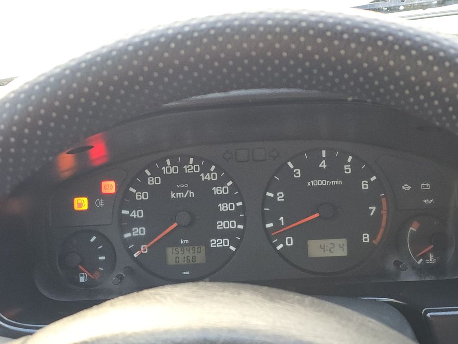 Nissan Primera 1.6 16v ano 1999 apenas 159 mil kms
