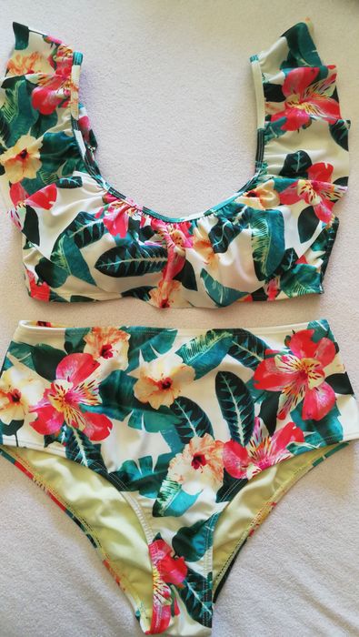NOVOS Bikinis Calzedonia XS + Lefties S