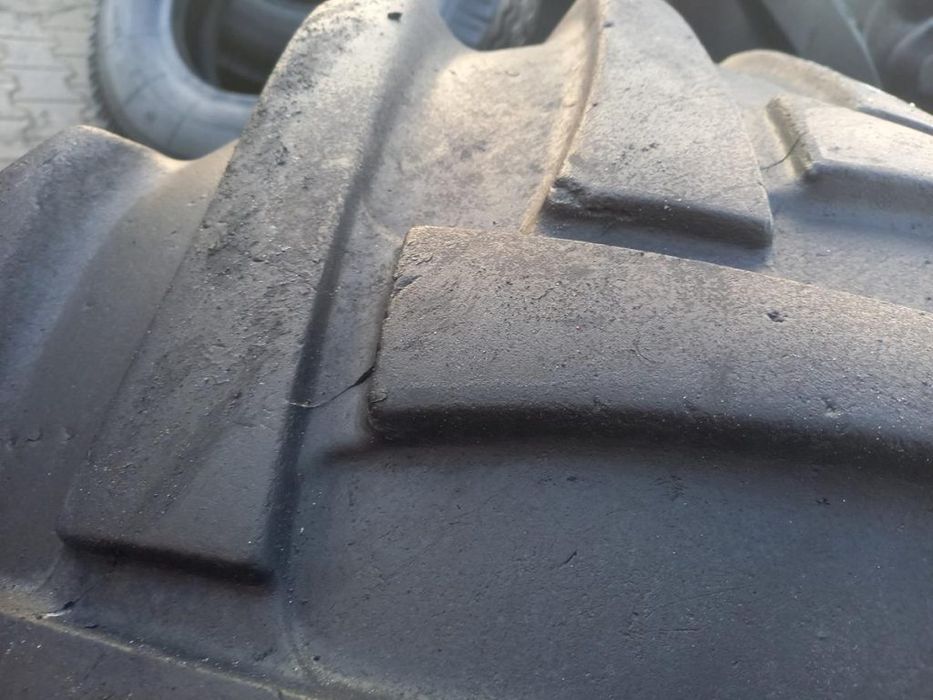 Opona używana rolnicza 15.0/55-17 15.0/55R17 BKT IMPLEMENT 200zł W4698