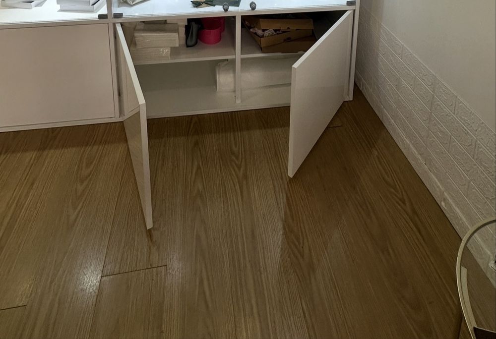 Vitrine Expositora Premium com Iluminação Led (2,30x2,30)