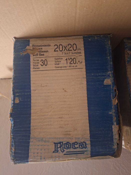 Revestimento ROCA - branco 20x20cm (90 peças)