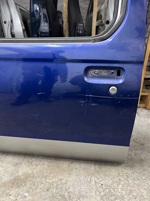 Двері Двери Скло Стекло Ниссан Навара Navara d22 nissan д22