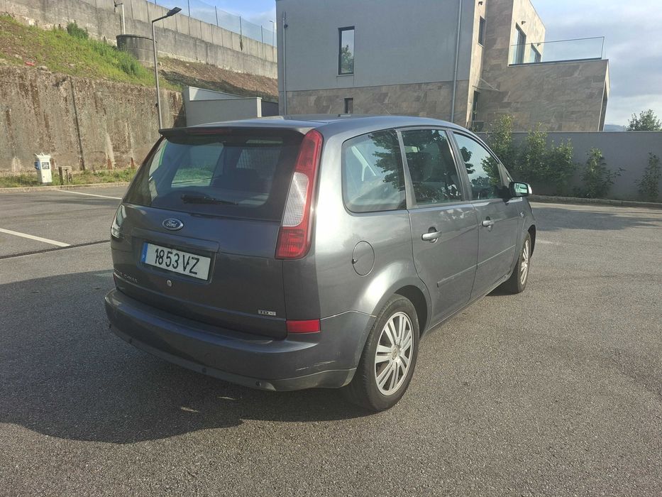 Carro ford focus c max507800424326768642