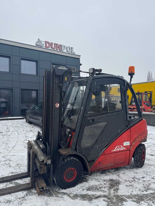 Wózek widłowy Diesel Linde H25D | Kabina