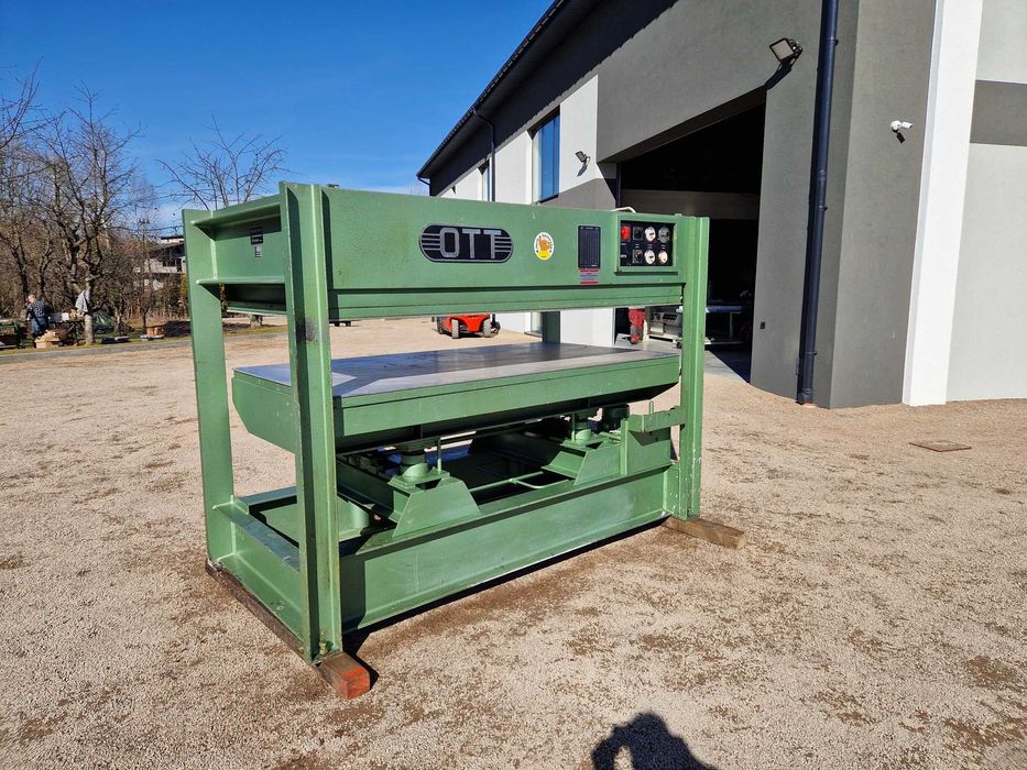 Prasa półkowa OTT 225x120, prasa do forniru, grzana elektrycznie
