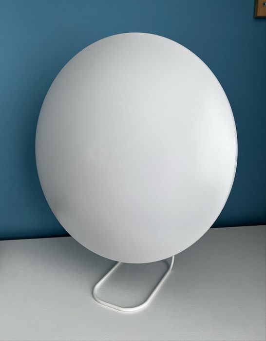 Lampa Innolux Rondo LED 400 antydepresyjna do światłoterapii minimalistyczna