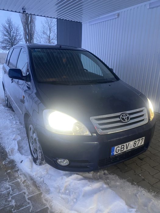Продам Toyota Avensis