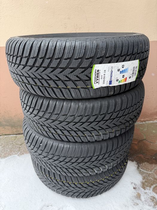 Opony zimowe 225/55 R19 Nokian NOWE