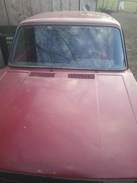 Продам запчасті на ваз 2105