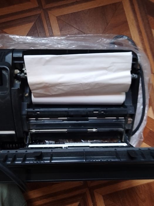 Продам факс Panasonic.