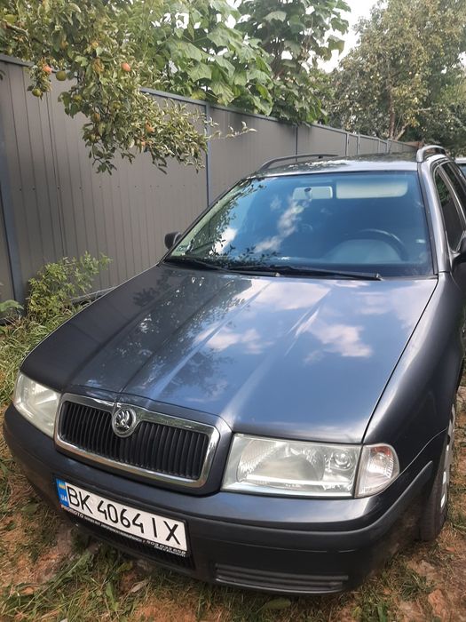продам автомобіль шкода октавія