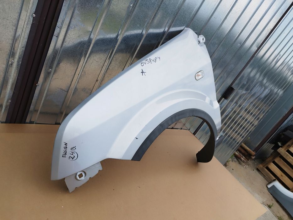 blotnik lewy przod + listwa ford fusion i lift lata 2005-2012 oryginal