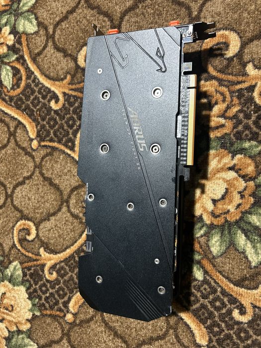 Видеокарта Gigabyte Extreme RX5700XT 8GB!