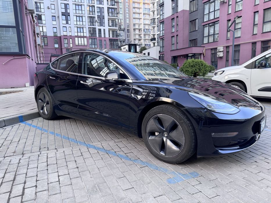 Tesla Model 3 Long Range 75кВт