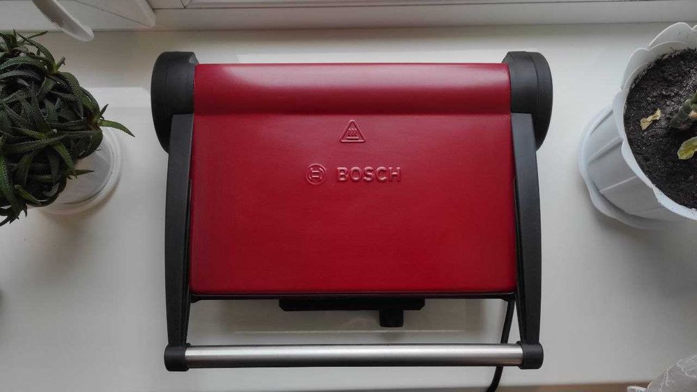 Гриль-барбекю електричний Bosch TCG4104, 2000 Вт