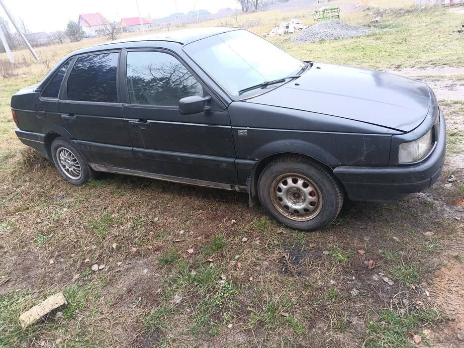 Пассат б3 1,8 бензин