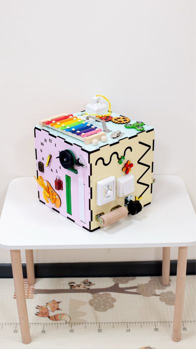 Бізікуб 30на30, бізі куб, бизи куб. Киів , в наявнсоті