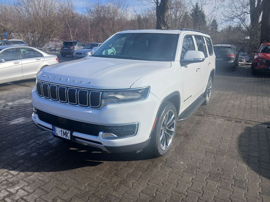 Samochód Jeep Wagoneer