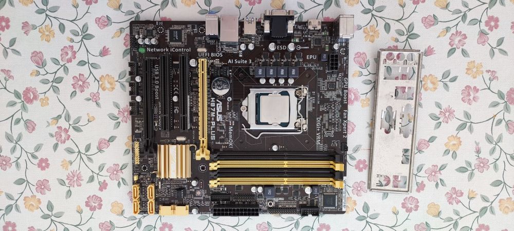 Motherboards Intel / AMD64586030875011124
