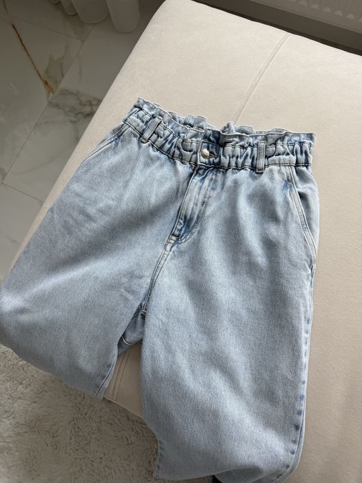 Джинси ZARA mom 38р. жіночі