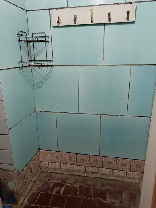 Продається велика кімната в гуртожитку