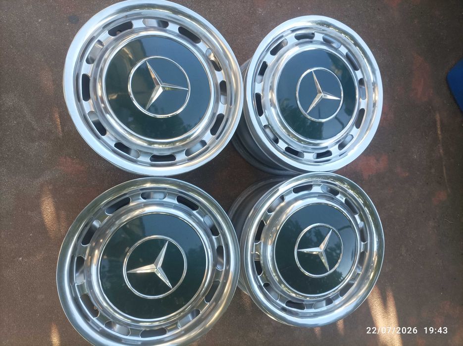 Tampoes roda Mercedes Classicos jantes 14 em inox como novos