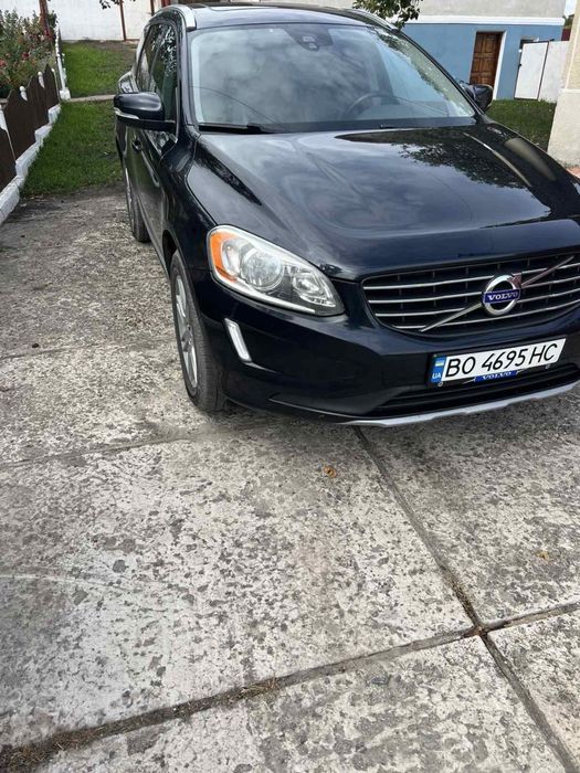 Автомобіль  Volvo XC60