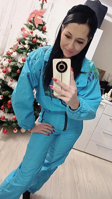 Piękny zimowy kombinezon narciarski snowboardowy zima membrana Softshe