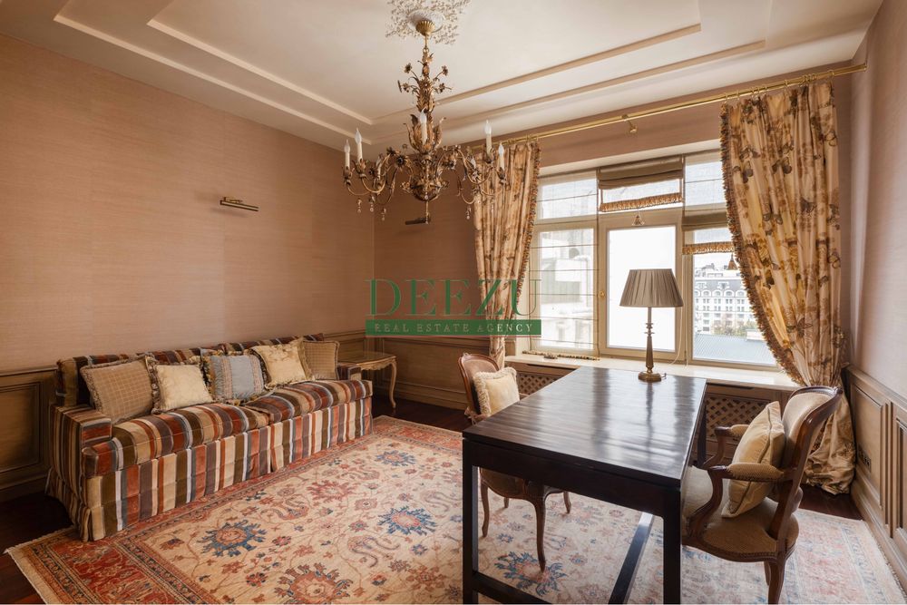 Продаж ексклюзивної дворівневої квартири 330м2 Велика Житомирська, 8А